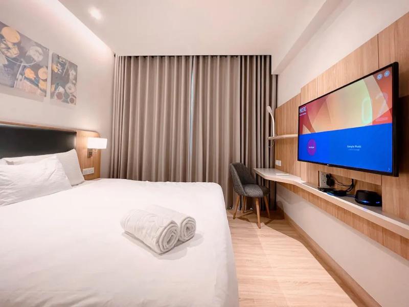 Terra Royal Luxury Vacation image