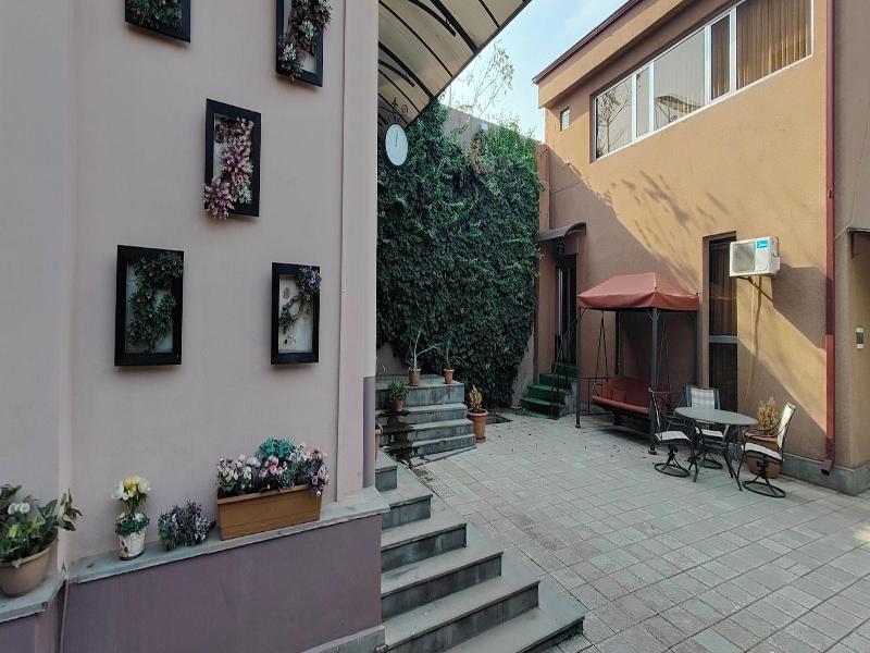 Areg Boutique Hotel image