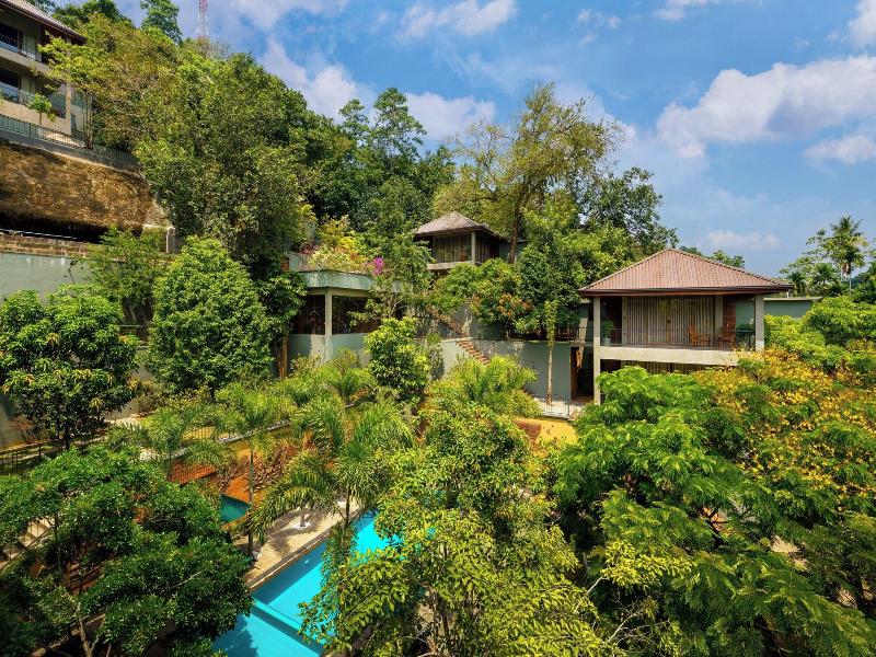 Villa Rumassala Luxury Chalets image