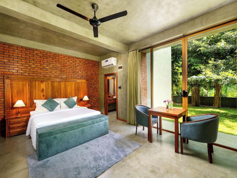 Villa Rumassala Luxury Chalets image