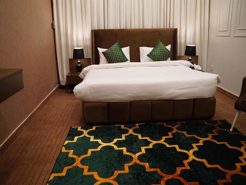 La Maison Hotel Islamabad image