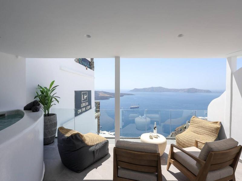 Dagaz Suites
