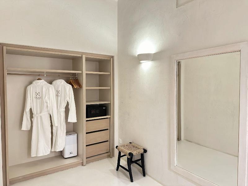 Dagaz Suites image
