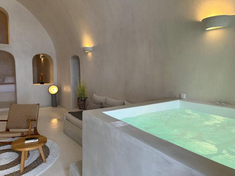 Dagaz Suites image