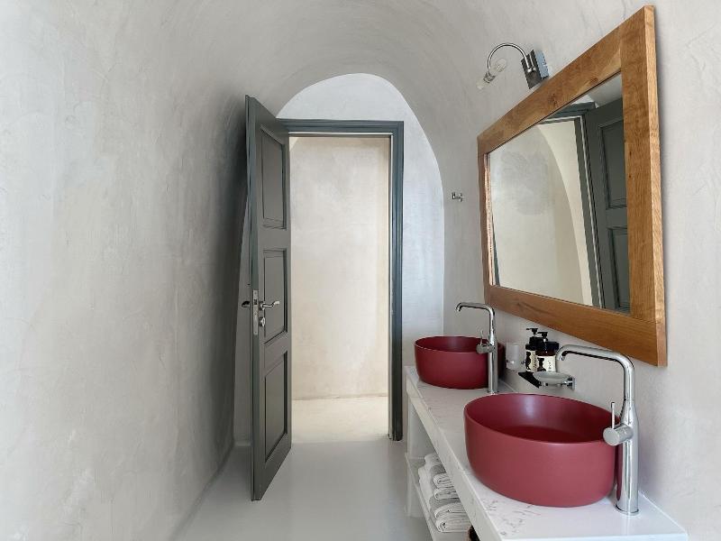 Dagaz Suites image