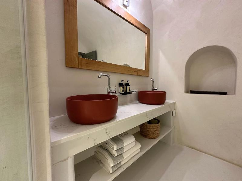 Dagaz Suites image