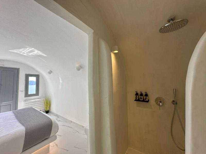 Dagaz Suites image