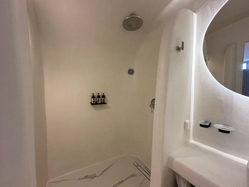 Dagaz Suites image