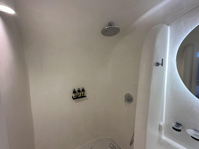 Dagaz Suites image