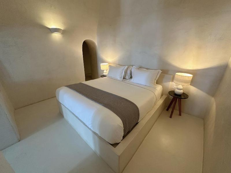 Dagaz Suites image