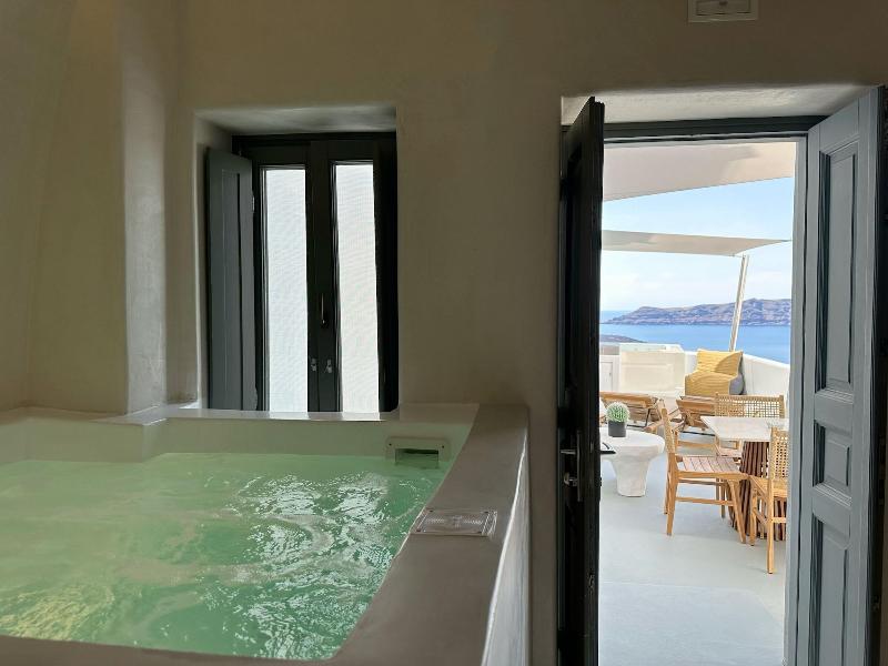 Dagaz Suites image