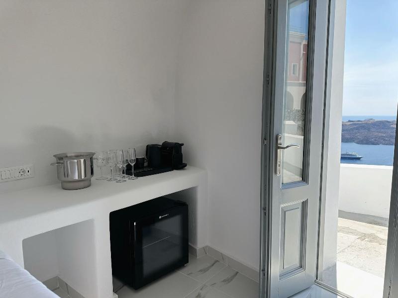 Dagaz Suites image