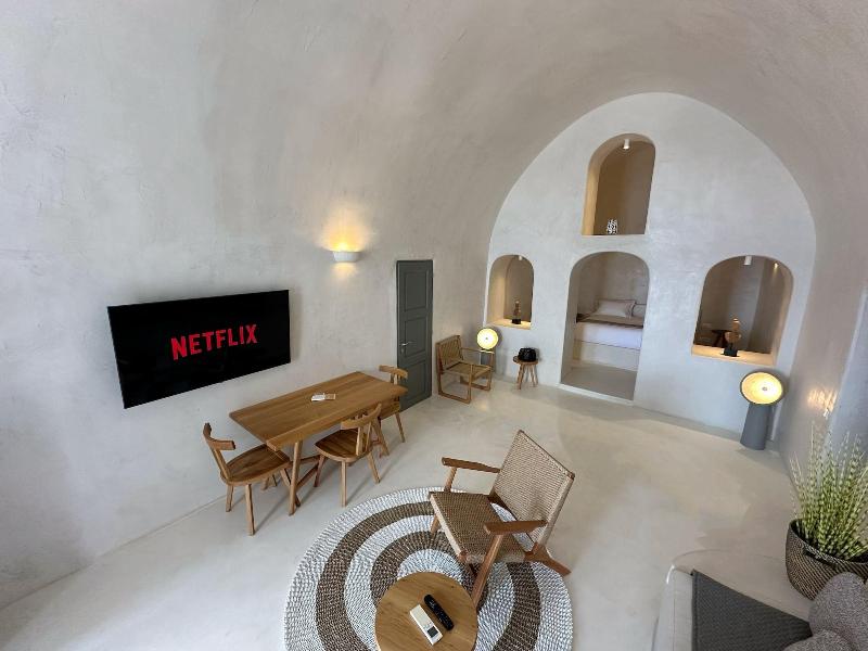 Dagaz Suites image