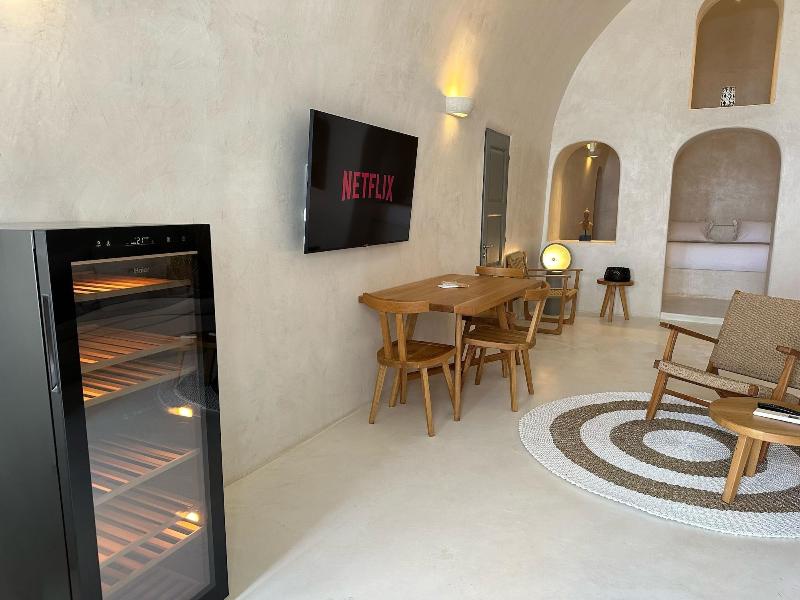 Dagaz Suites image