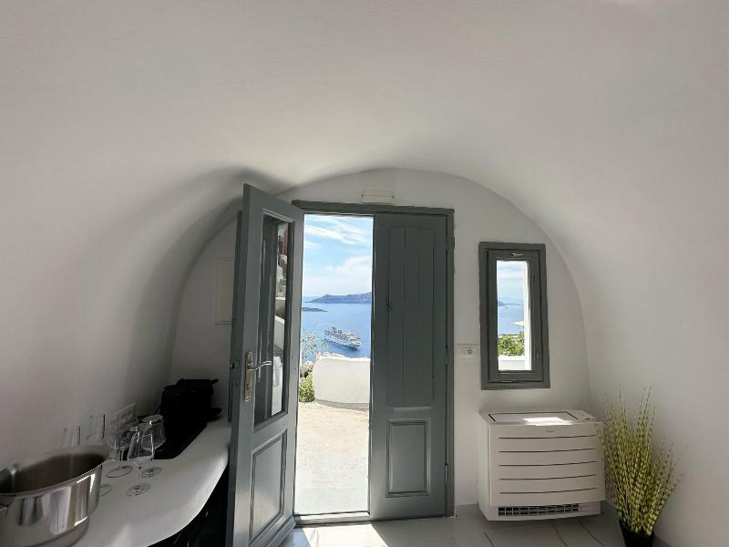 Dagaz Suites image