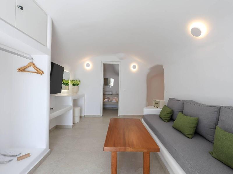 Dagaz Suites image