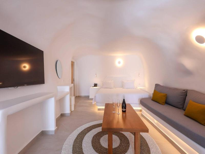 Dagaz Suites image