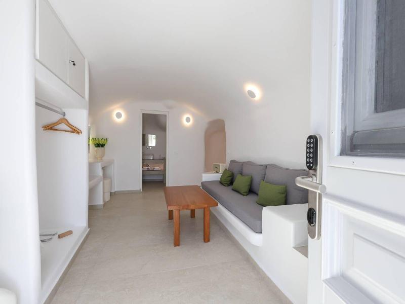 Dagaz Suites image