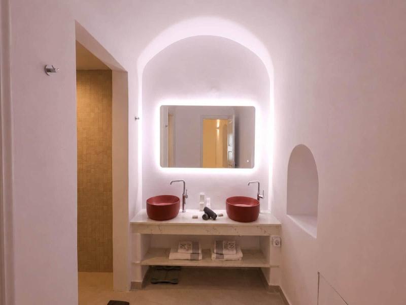 Dagaz Suites image