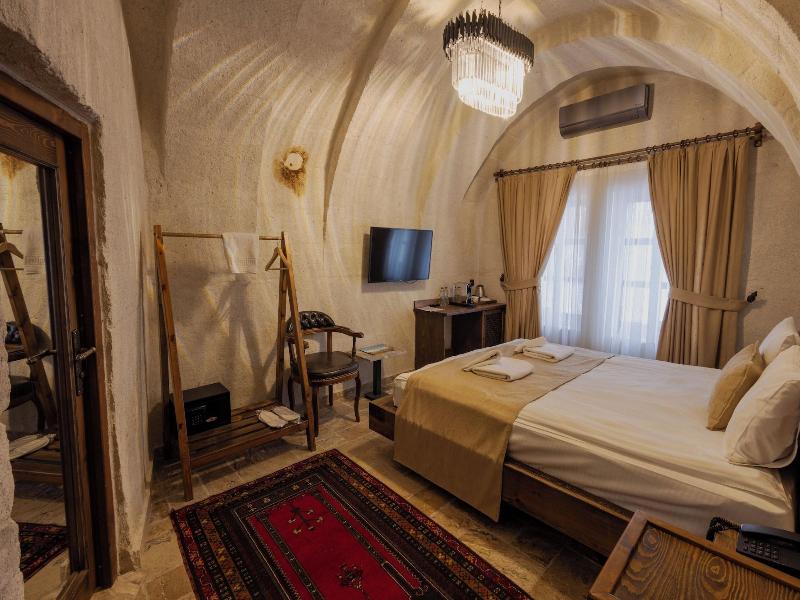 Noah's Ark Cave Hotel image