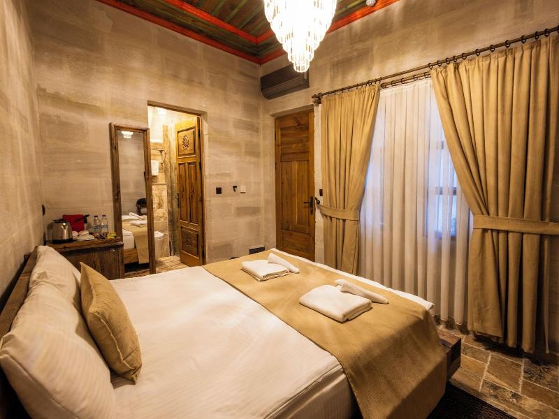 Noah's Ark Cave Hotel image