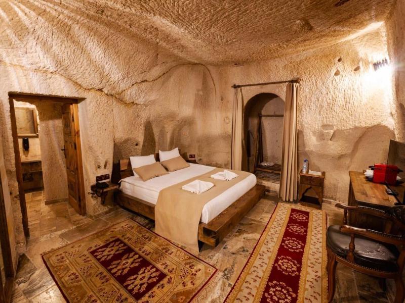 Noah's Ark Cave Hotel image