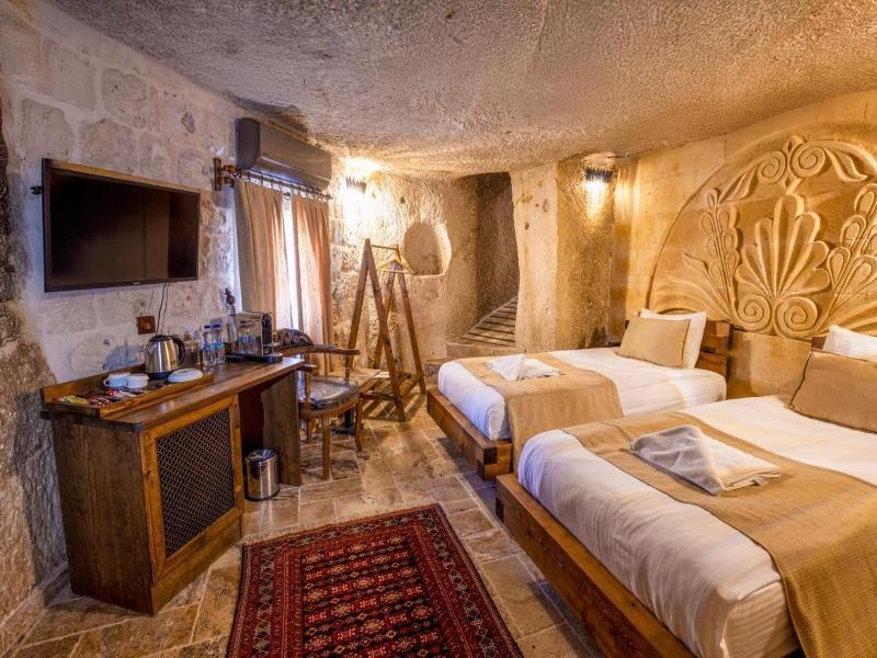 Noah's Ark Cave Hotel image