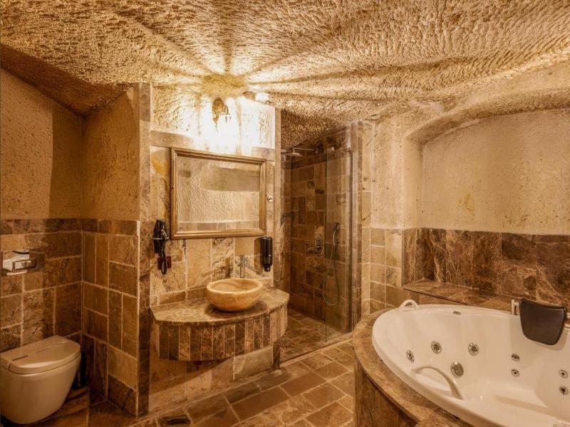 Noah's Ark Cave Hotel image