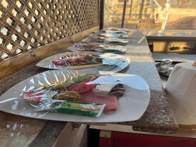 King Badr Pyramids Inn image