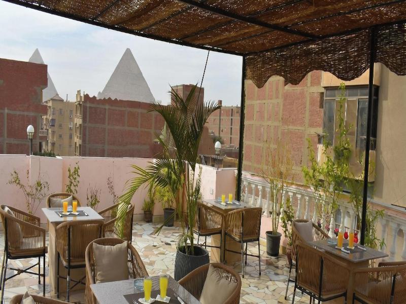 King Badr Pyramids Inn image