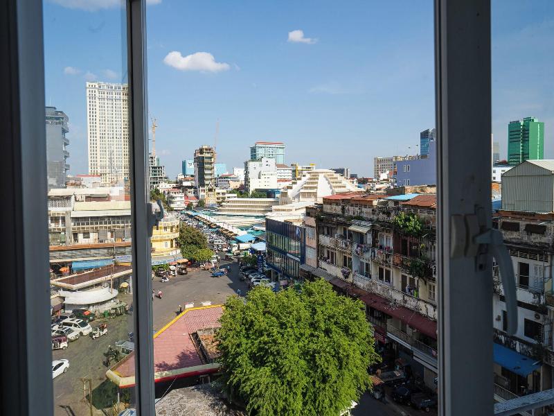 Aurea Delight Hotel image