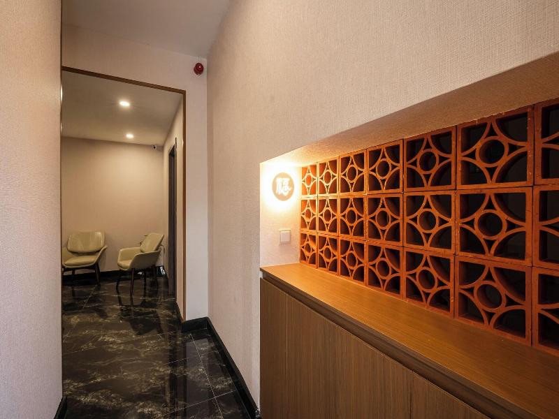 Aurea Delight Hotel image