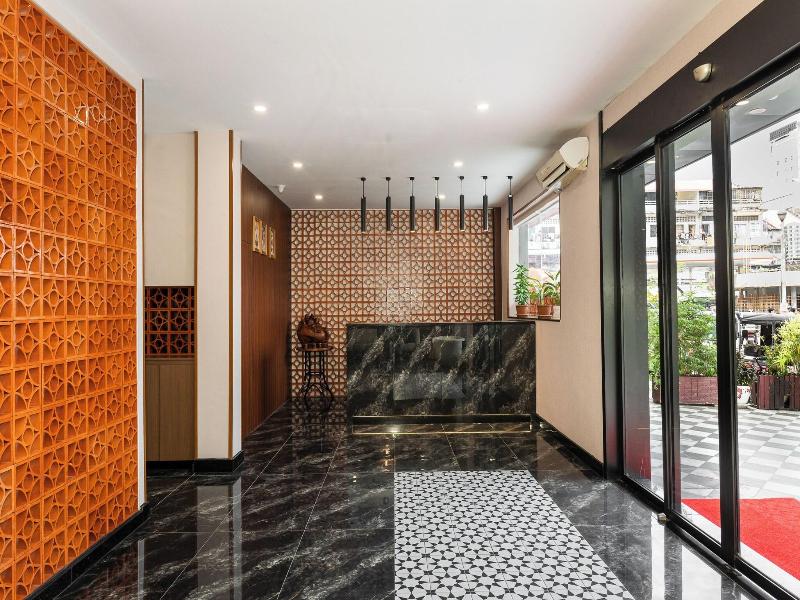 Aurea Delight Hotel image