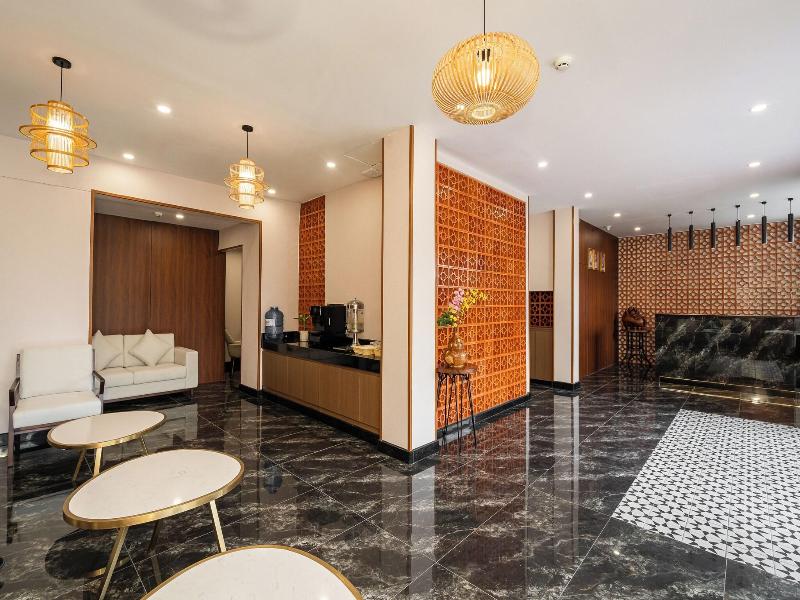Aurea Delight Hotel image
