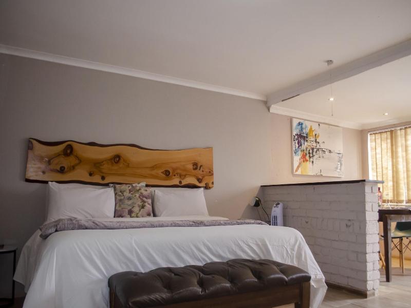The Hilltop Guesthouse image