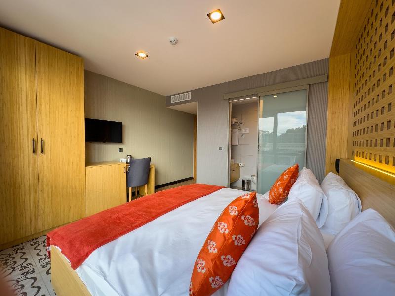 Mihman Hotel image