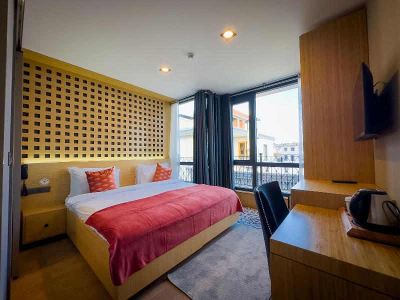 Mihman Hotel image