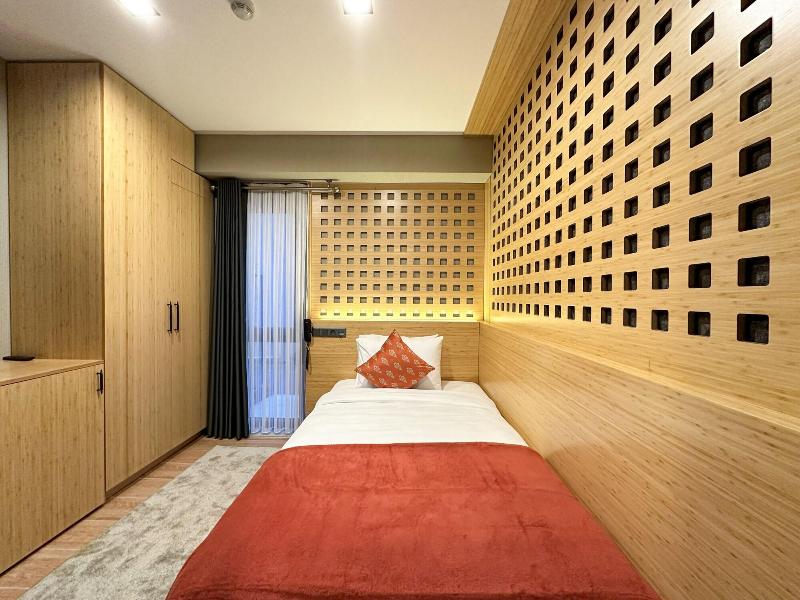 Mihman Hotel image