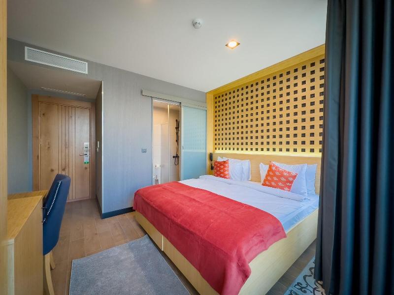 Mihman Hotel image