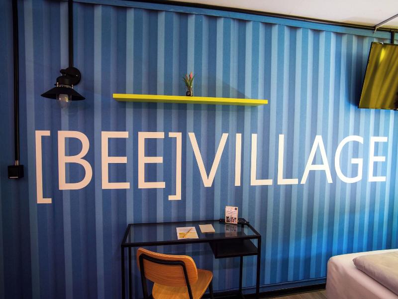 [bee]village Messehotel Hannover-laatzen. image