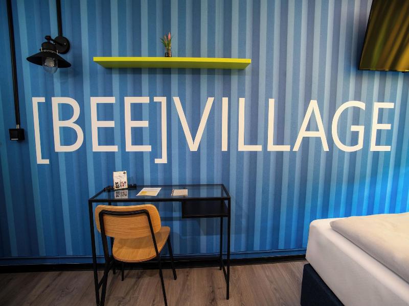 [bee]village Messehotel Hannover-laatzen. image