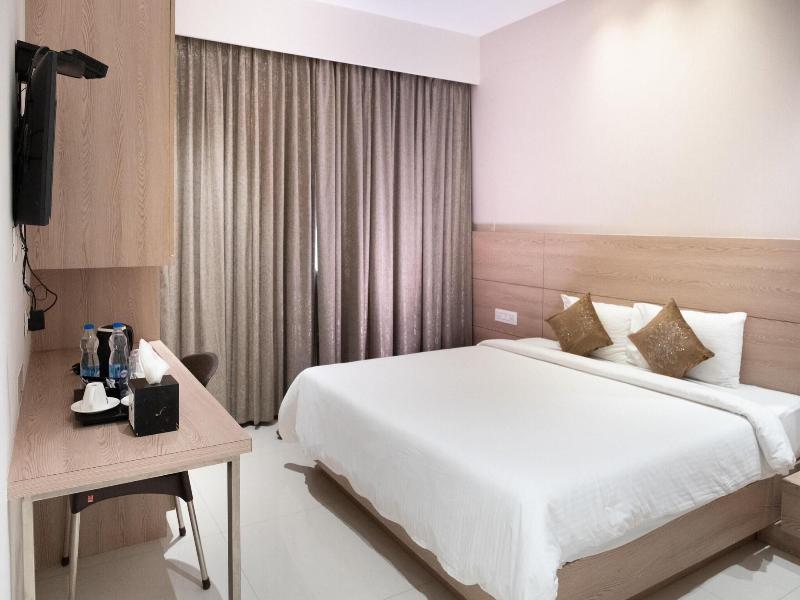 Hypons Hotel Koramangala image