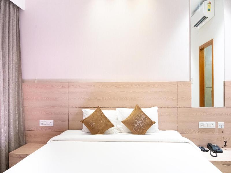 Hypons Hotel Koramangala image