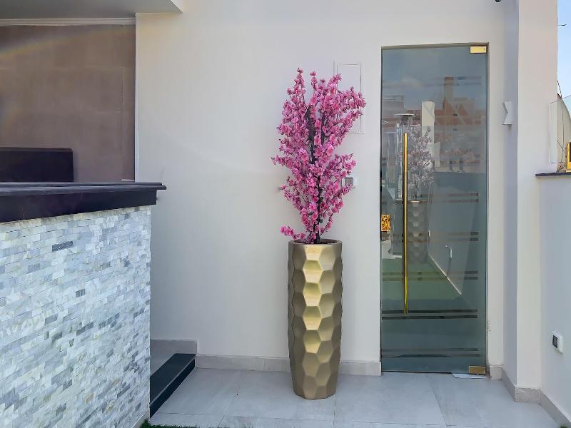 Rizk Pyramids View Hotel image