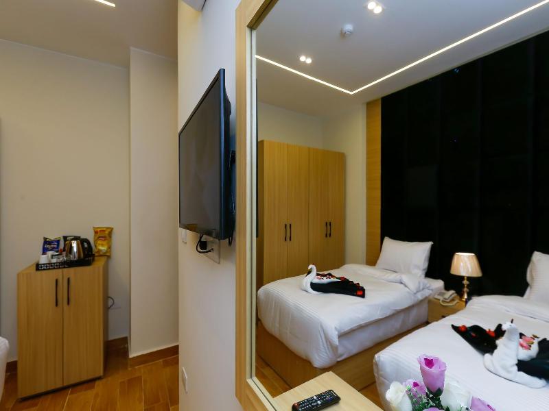 Rizk Pyramids View Hotel image