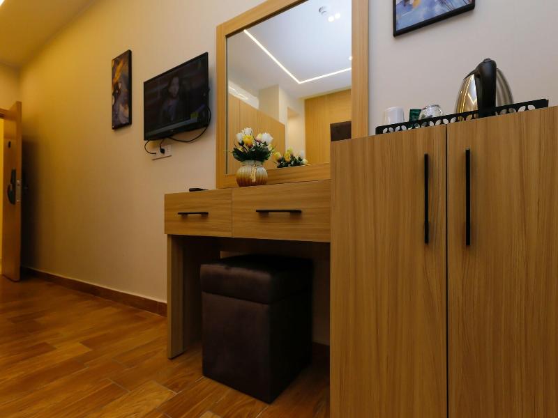 Rizk Pyramids View Hotel image