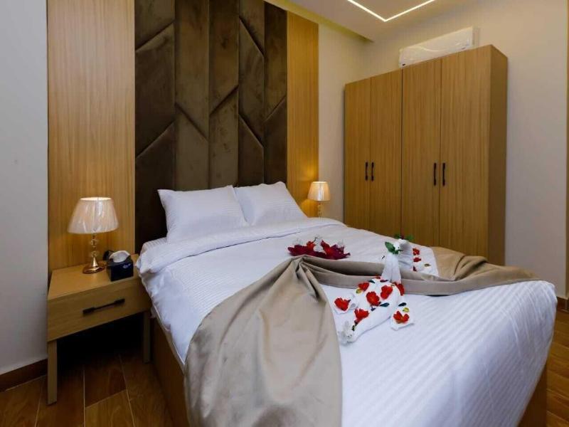 Rizk Pyramids View Hotel image