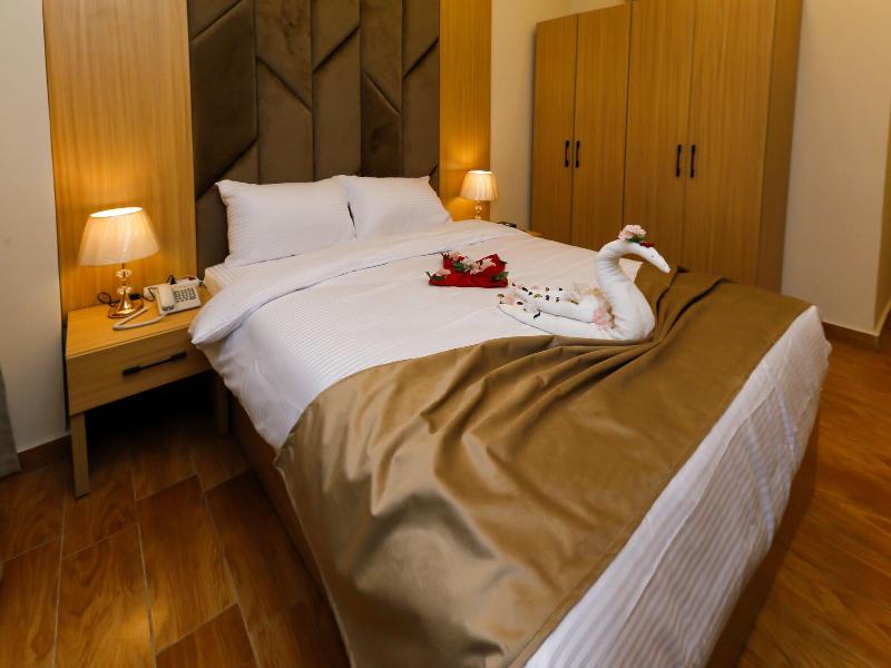 Rizk Pyramids View Hotel image