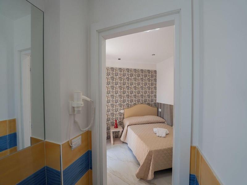 Greros H. Rooms Napoli Centro By Clapa Group Dis image