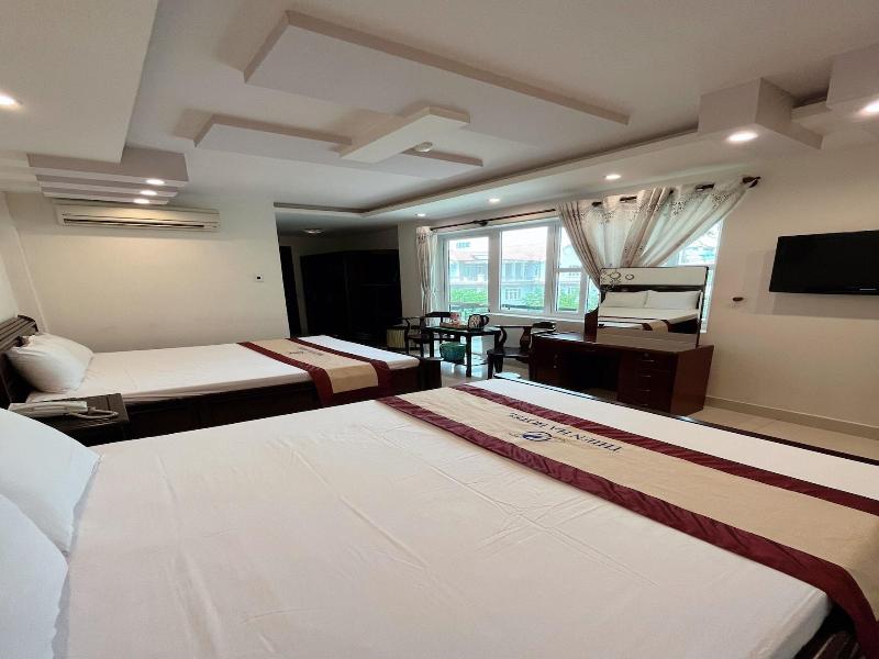 Thien Ha Hotel image